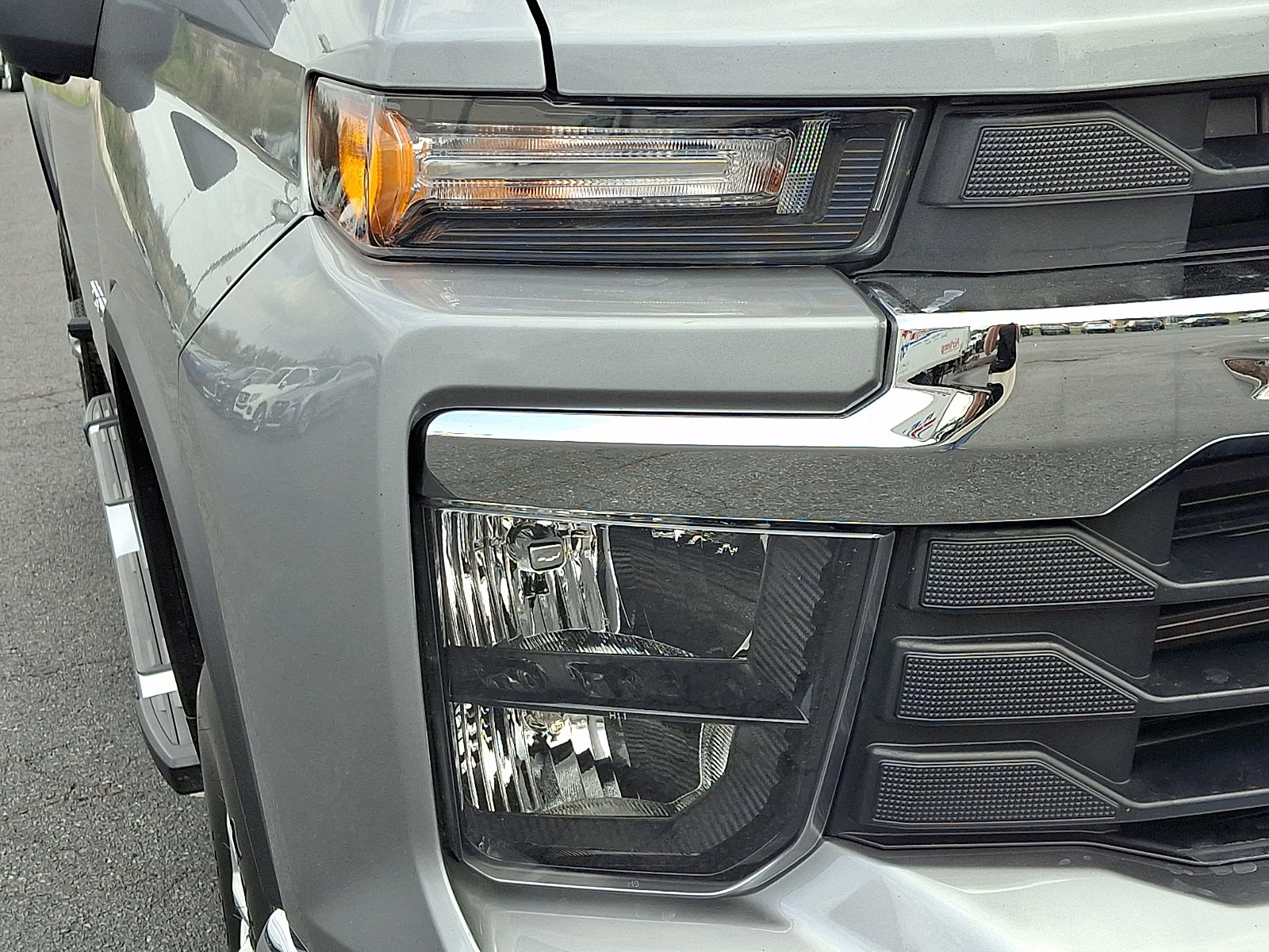 Certified 2025 Chevrolet Silverado 2500 LT w/ Convenience Package image 9