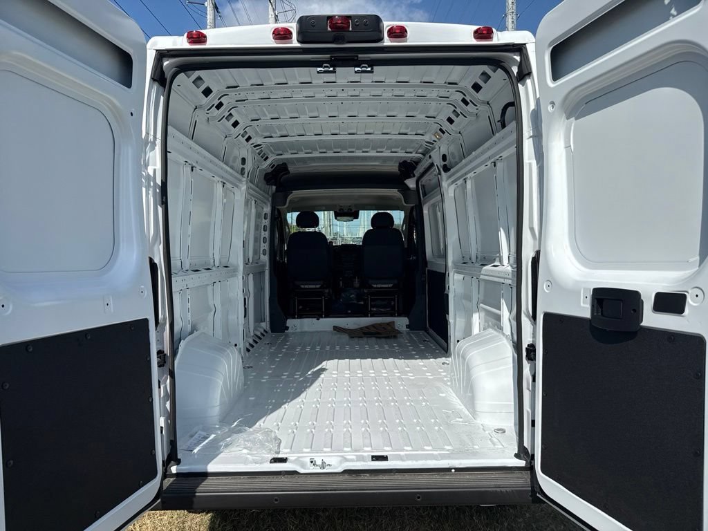 New 2027 RAM ProMaster 2500 w/ Safety Group FWD image 8