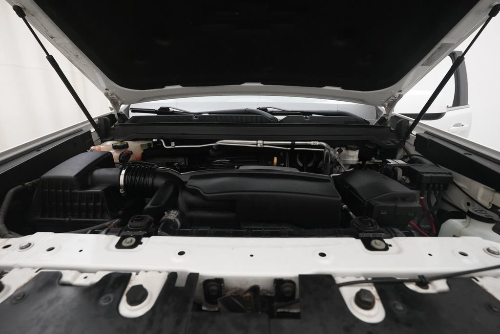 Used 2018 Chevrolet Colorado LT RWD image 3