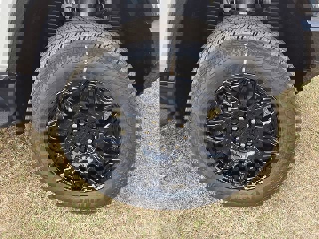 New 2026 GMC Hummer EV SUV image 16