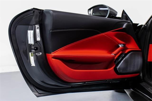 Certified 2024 Ferrari Roma image 34