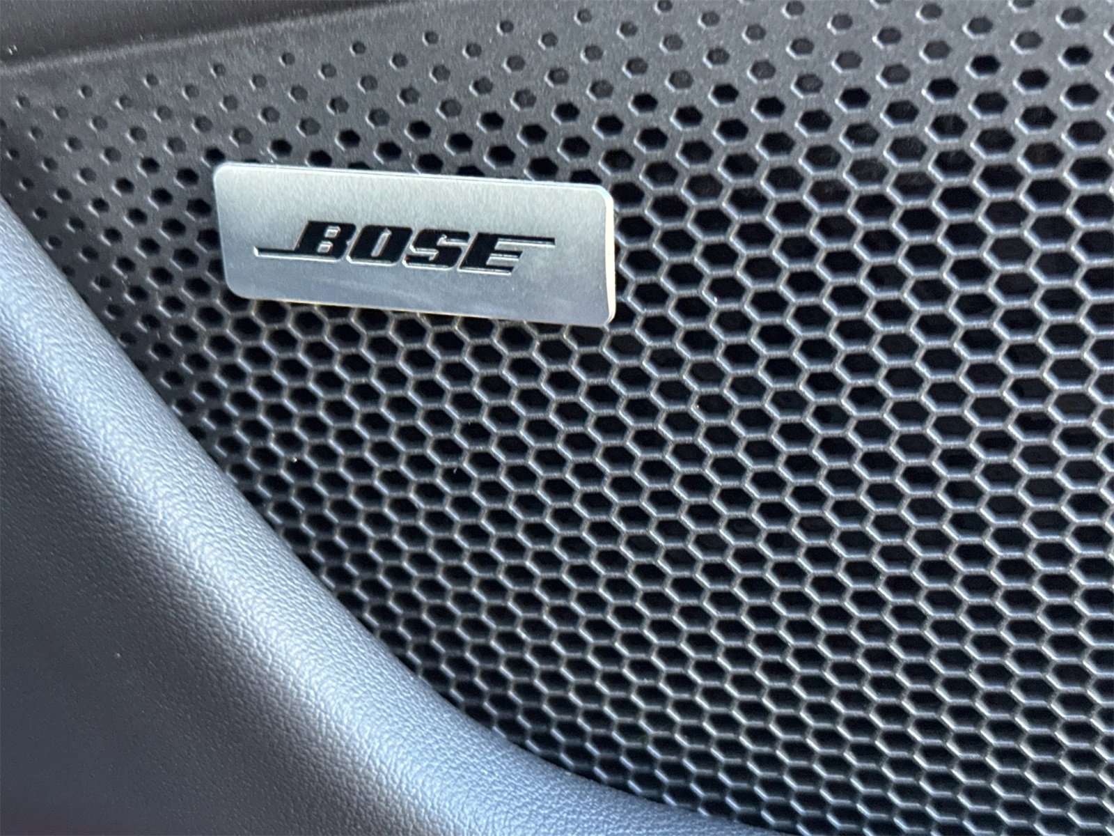 Used 2024 Porsche Taycan GTS image 21