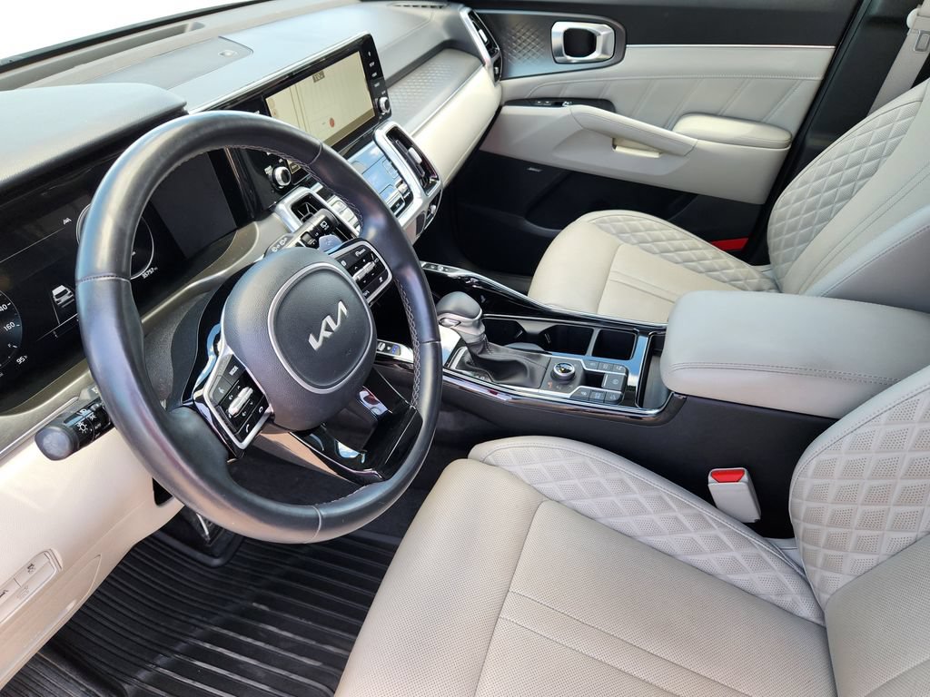 Certified 2023 Kia Sorento SX AWD/4WD image 7