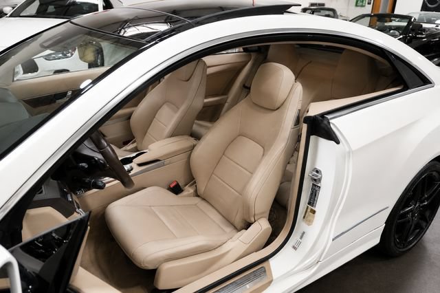 Used 2011 Mercedes-Benz E 550 Coupe image 12