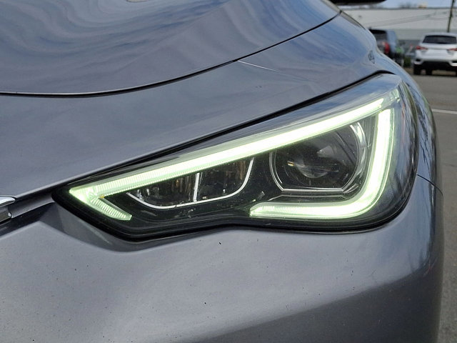 Used 2019 INFINITI Q60 3.0t Luxe w/ Essential Package AWD/4WD image 29