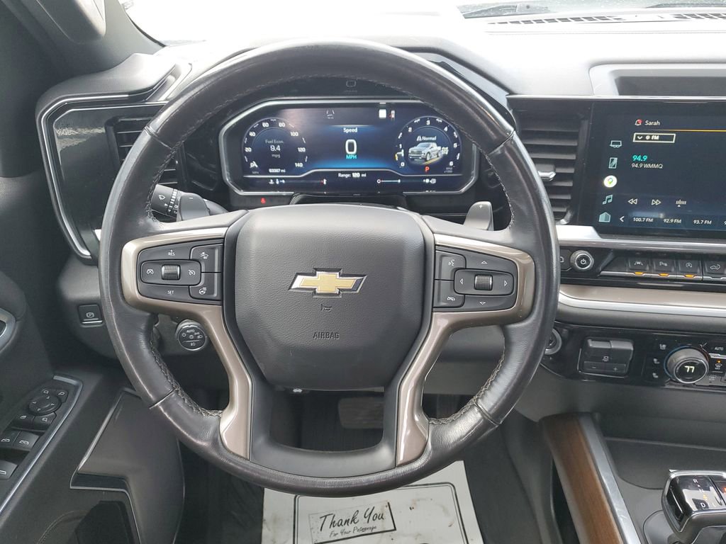 Used 2022 Chevrolet Silverado 1500 High Country w/ Technology Package image 31