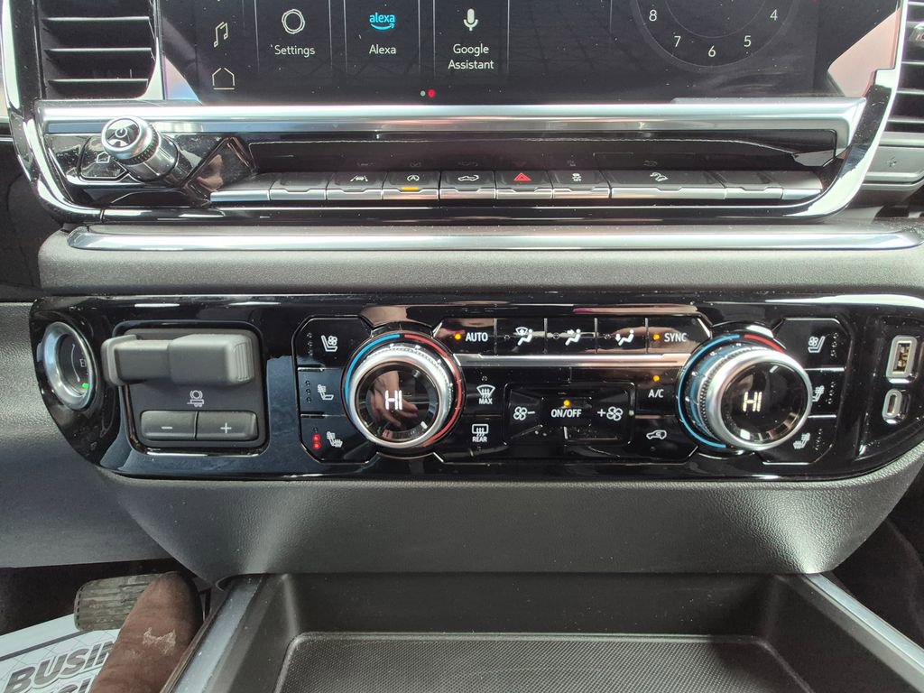 Used 2023 GMC Sierra 1500 SLT w/ SLT Convenience Package image 18