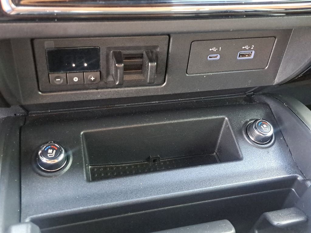 Used 2020 Nissan Titan Platinum Reserve w/ Protection Package 2 image 26