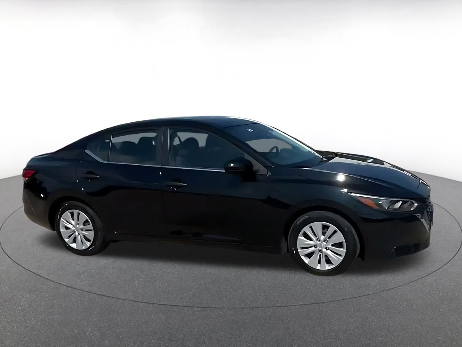 Used 2025 Nissan Sentra S FWD image 15