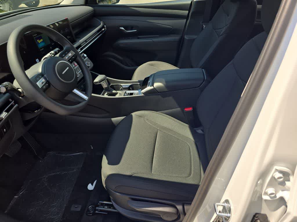 New 2026 Hyundai Tucson SE FWD image 16