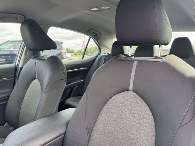 Certified 2023 Toyota Camry LE FWD image 32