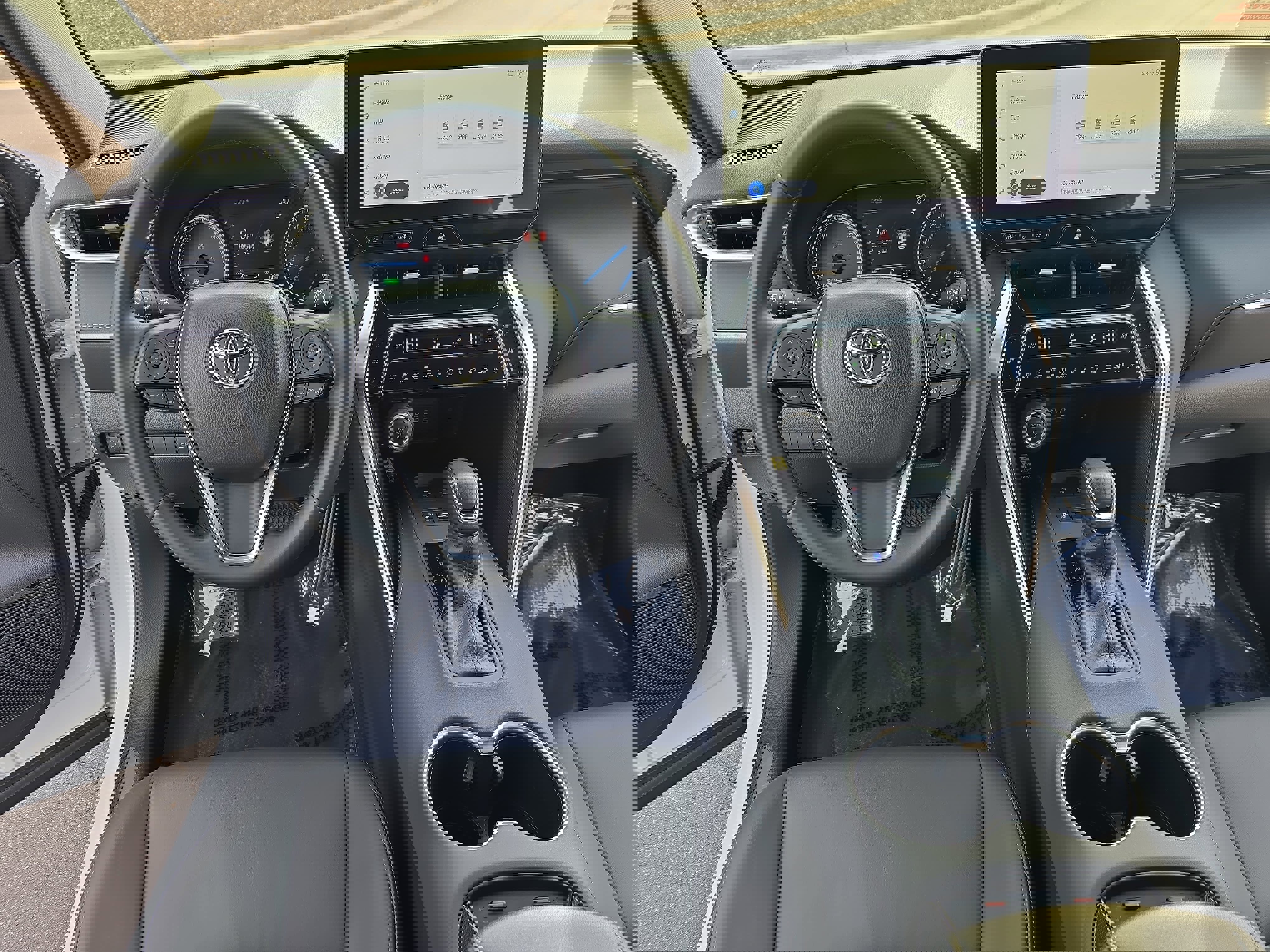 Certified 2024 Toyota Venza XLE image 22