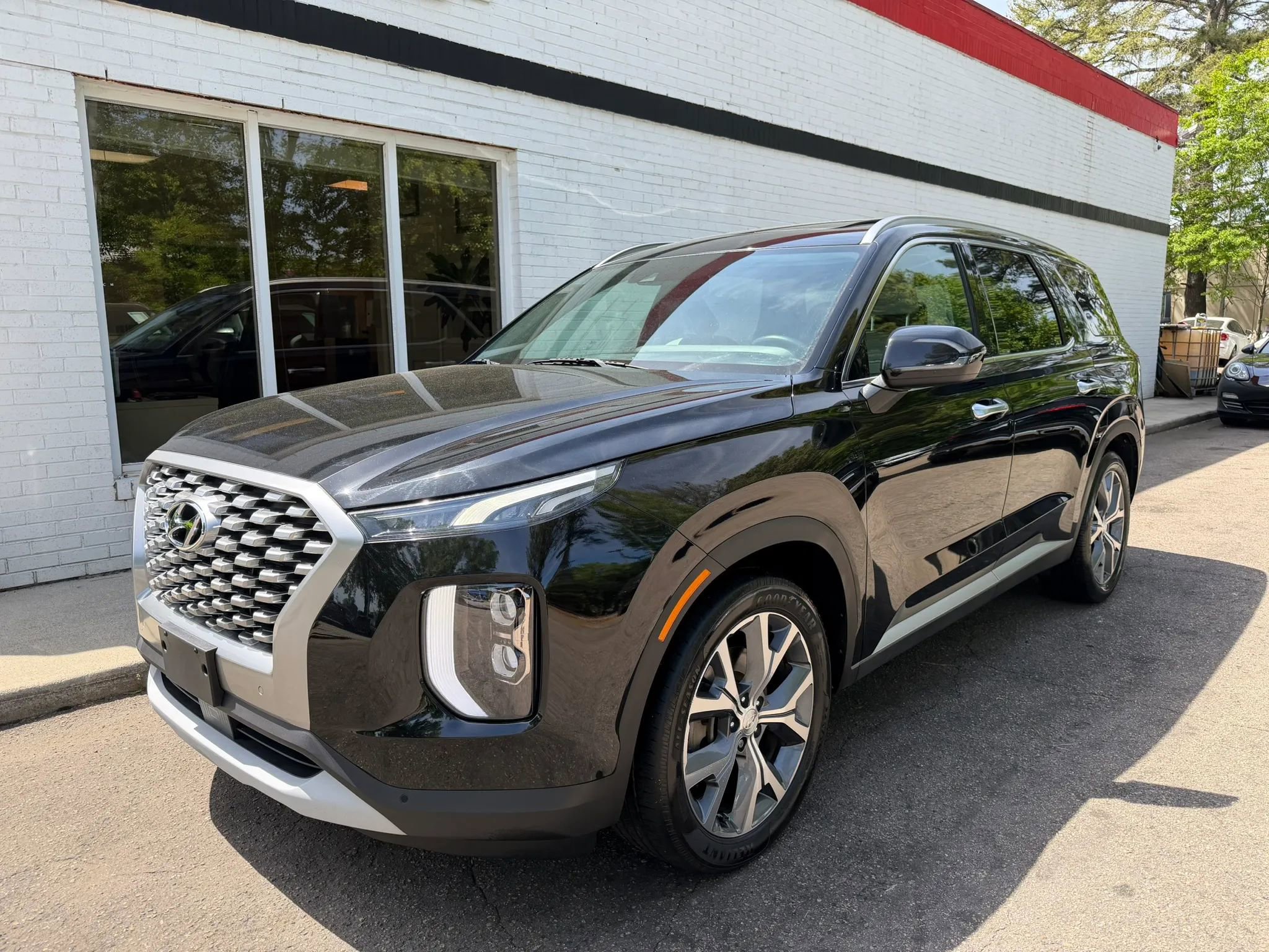 Used 2021 Hyundai Palisade SEL w/ Convenience Package FWD image 2