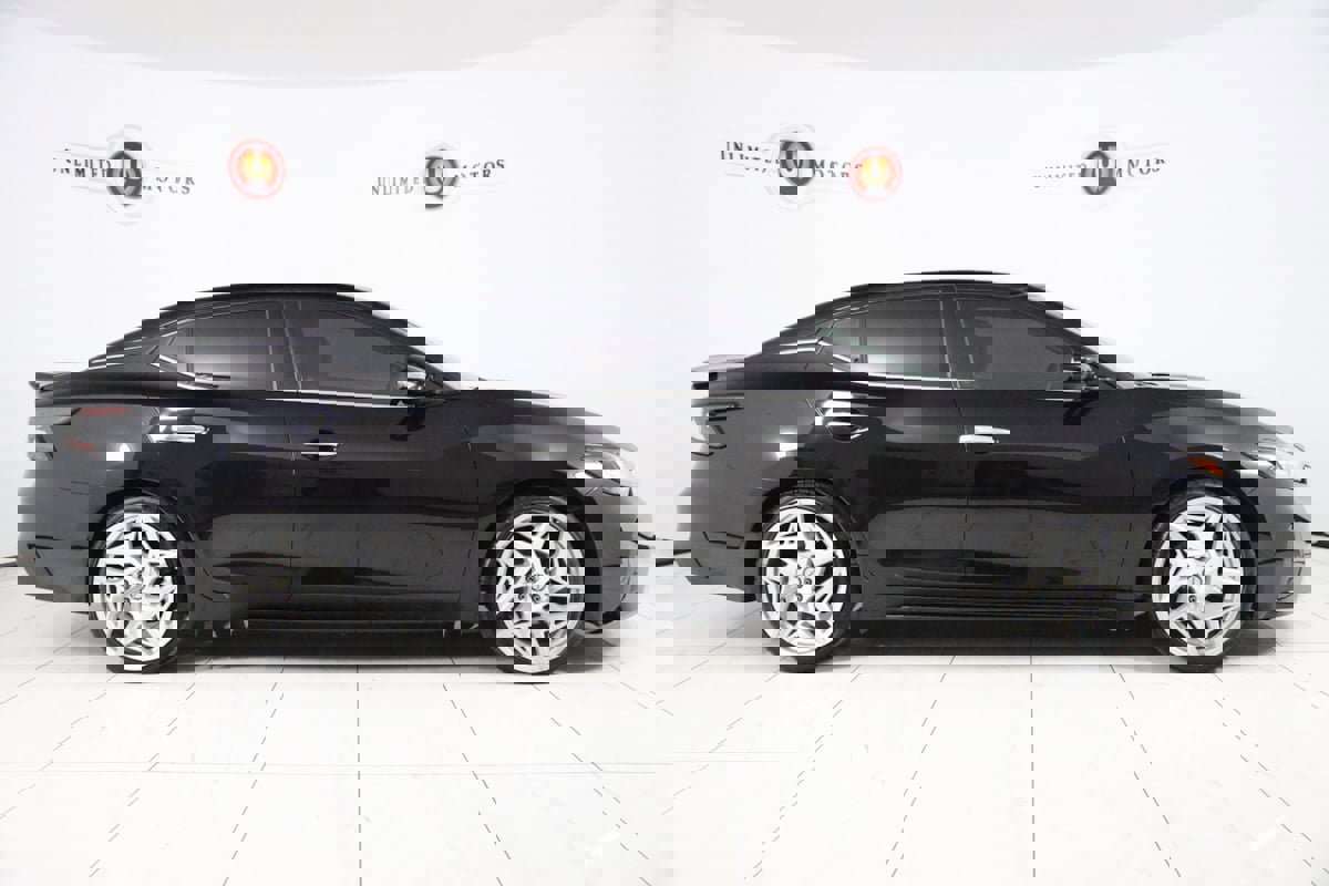 Used 2019 Nissan Maxima 3.5 SV w/ Floor Mat Group image 2