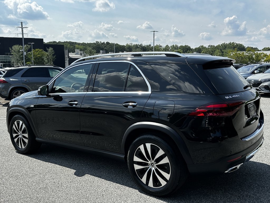 Certified 2025 Mercedes-Benz GLE 450e 4MATIC w/ Driver Assistance Package image 6