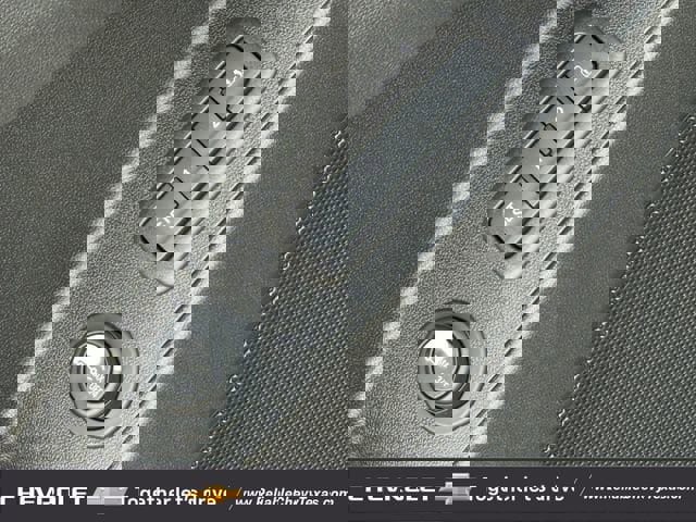 Used 2018 Chevrolet Equinox Premier image 28