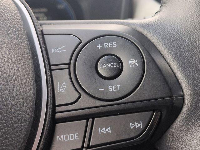 Used 2023 Toyota RAV4 Limited image 18