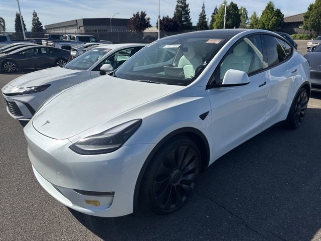 Used 2022 Tesla Model Y Performance video 2
