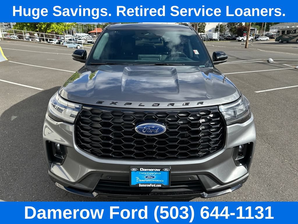 Used 2026 Ford Explorer ST-Line w/ ST-Line Street Pack AWD/4WD image 10