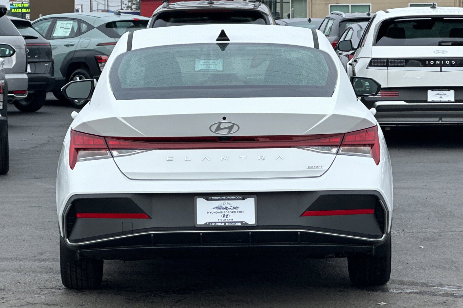 New 2026 Hyundai Elantra Blue FWD image 5