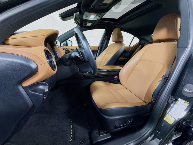 Used 2024 Lexus IS 350 F Sport w/ Accessory Package 2 AWD/4WD image 27