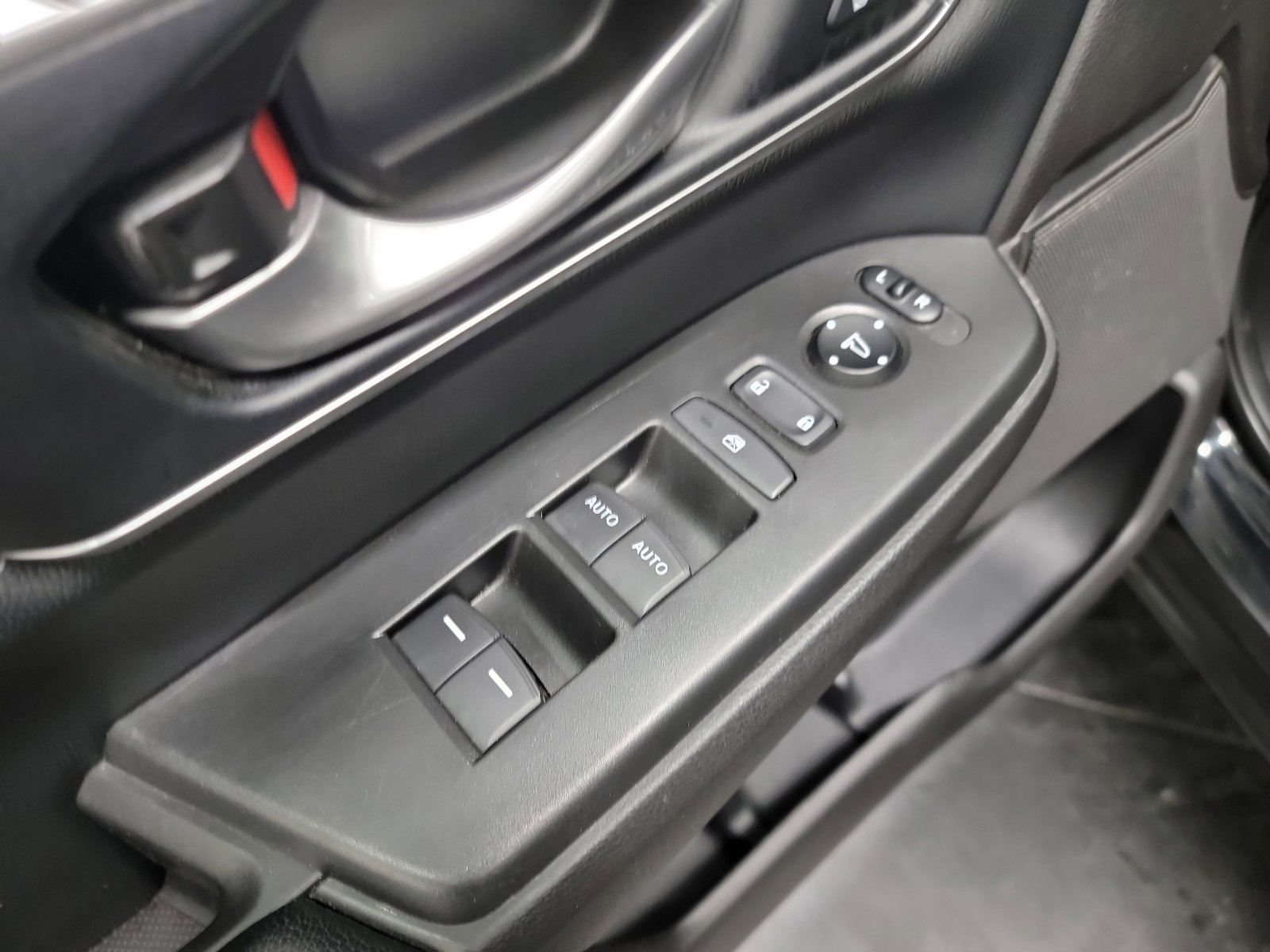 Used 2019 Honda CR-V EX-L image 14