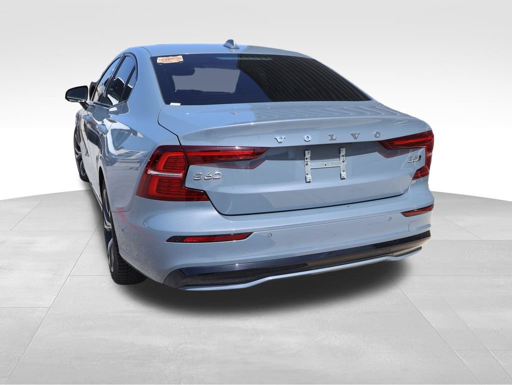 Used 2024 Volvo S60 B5 Plus AWD/4WD image 22
