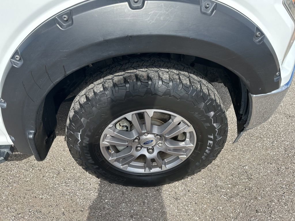 Used 2019 Ford F150 Lariat w/ FX4 Off-Road Package AWD/4WD image 11