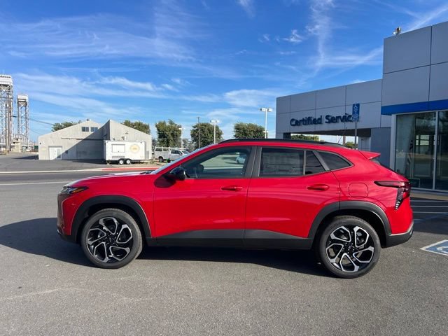 New 2026 Chevrolet Trax RS w/ Sunroof Package FWD image 11