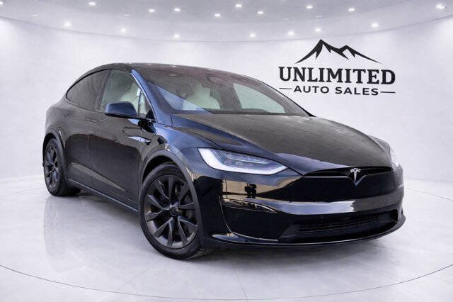 Used 2023 Tesla Model X Plaid AWD/4WD image 2