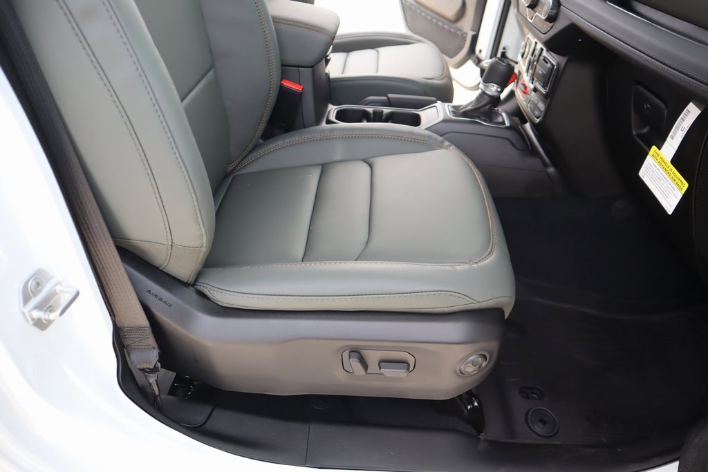 New 2026 Jeep Gladiator Mojave image 14