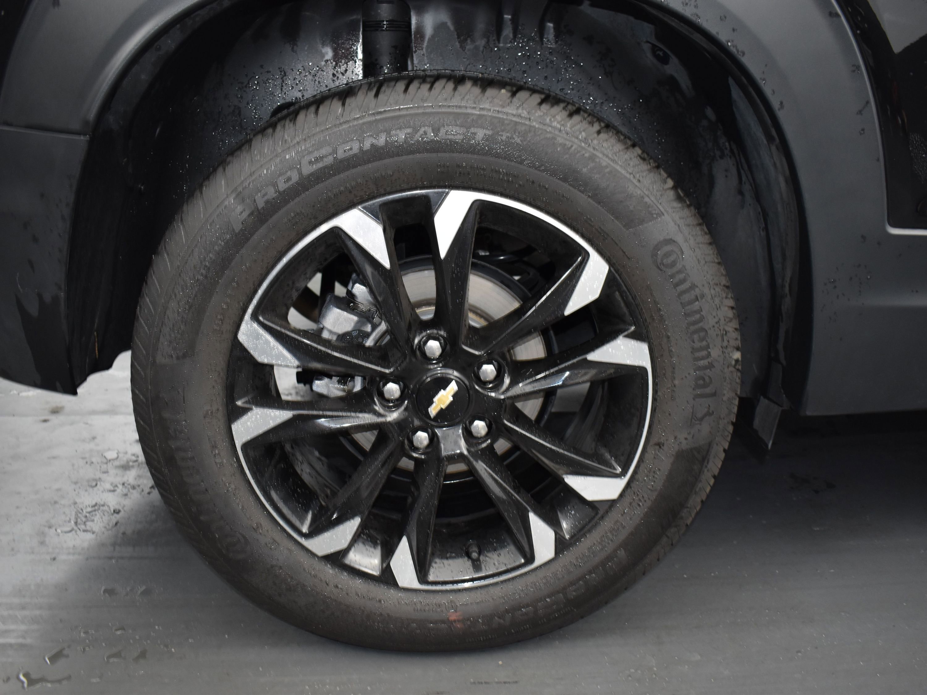 Used 2022 Chevrolet TrailBlazer LT AWD/4WD image 9