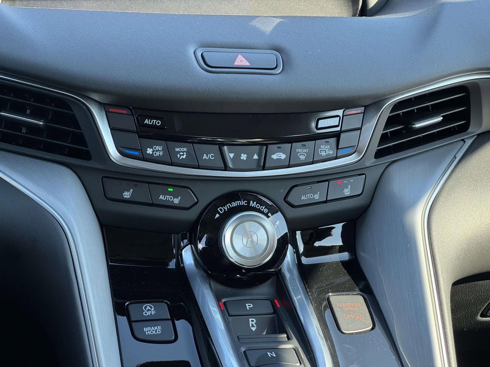 Certified 2025 Acura TLX w/ Technology Package image 18