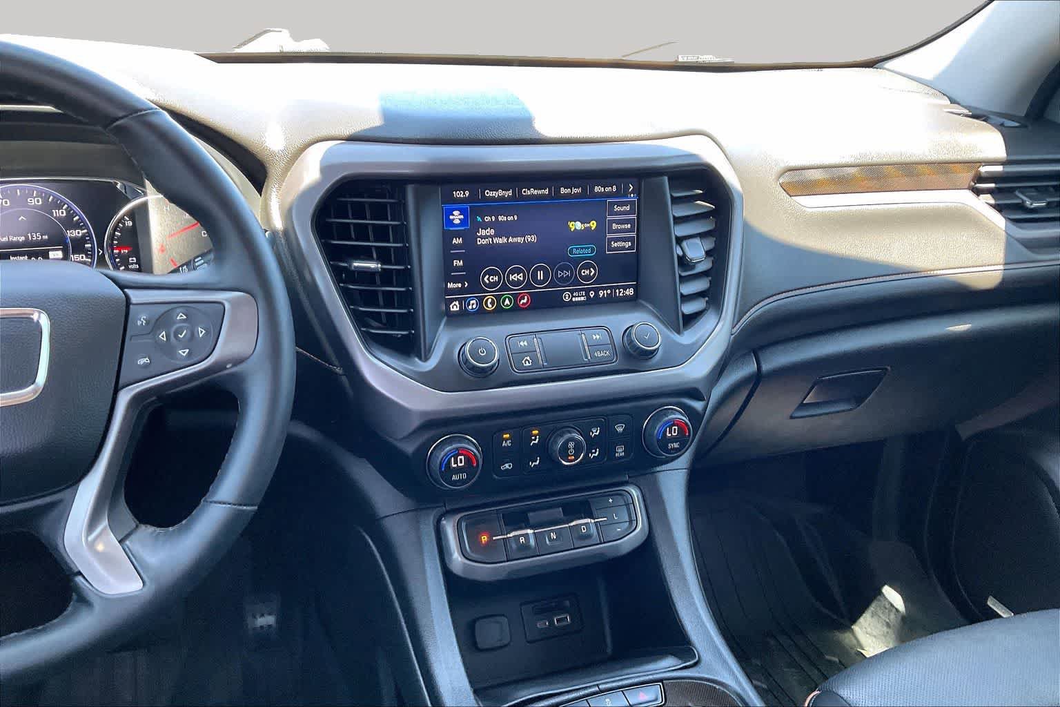 Used 2023 GMC Acadia AT4 w/ Technology Package AWD/4WD image 7