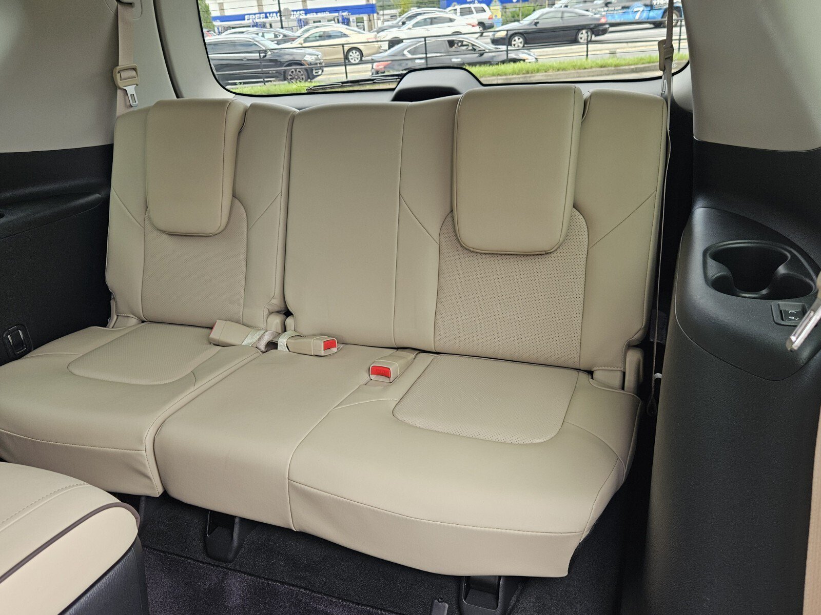 Used 2021 Nissan Armada Platinum w/ Captain's Chairs Package RWD image 11
