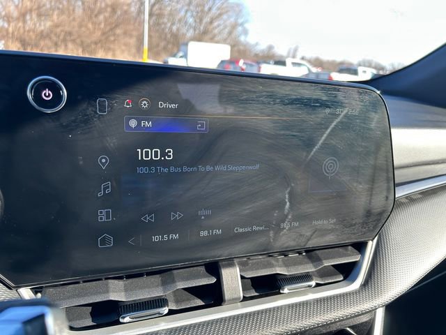 Used 2025 Chevrolet Equinox LT AWD/4WD image 26
