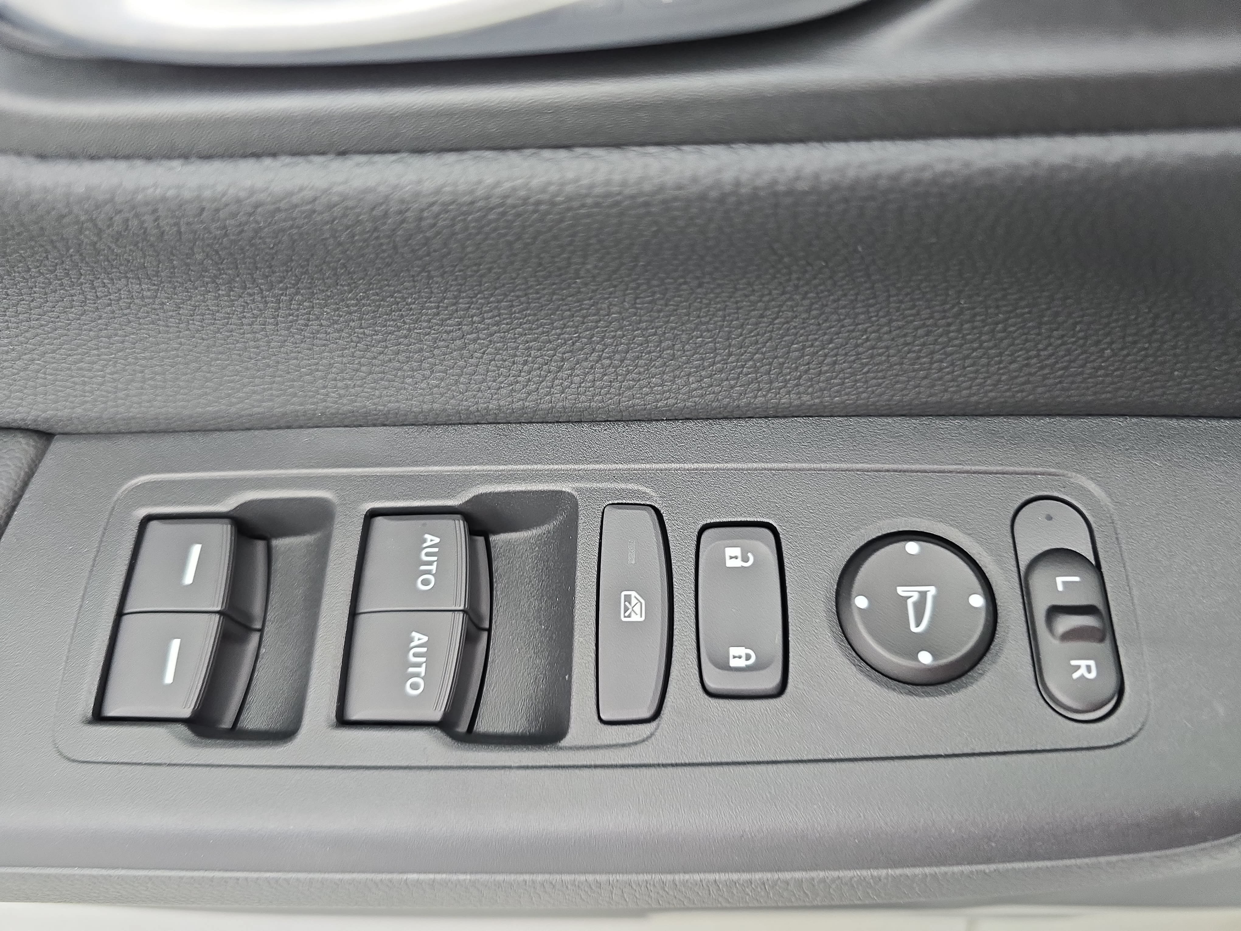 New 2027 Honda CR-V EX image 26