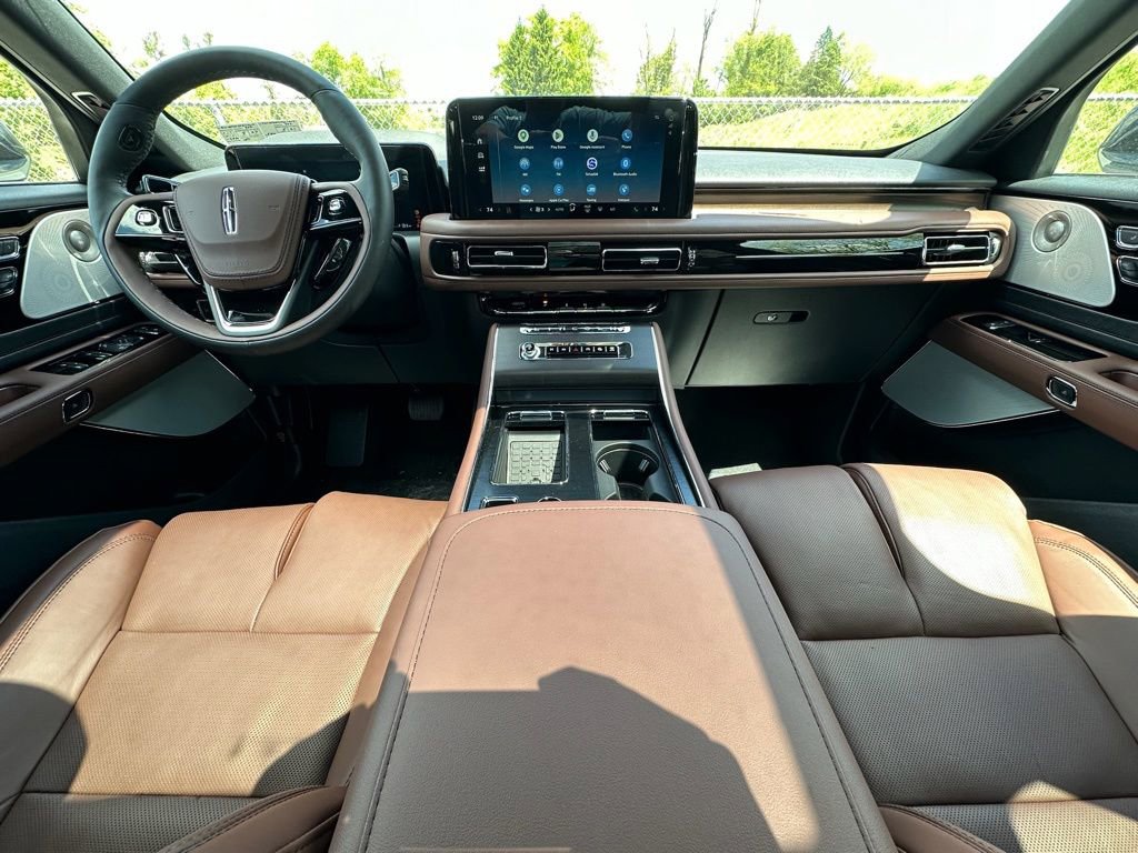 New 2026 Lincoln Aviator Reserve AWD/4WD image 23