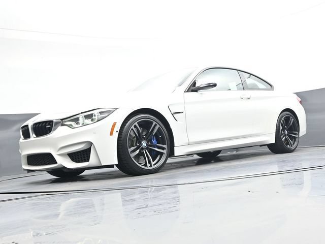 Used 2018 BMW M4 Coupe RWD image 37