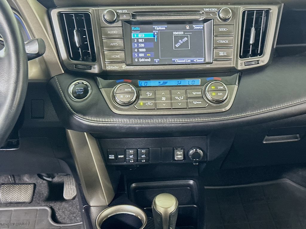 Used 2015 Toyota RAV4 Limited FWD image 18