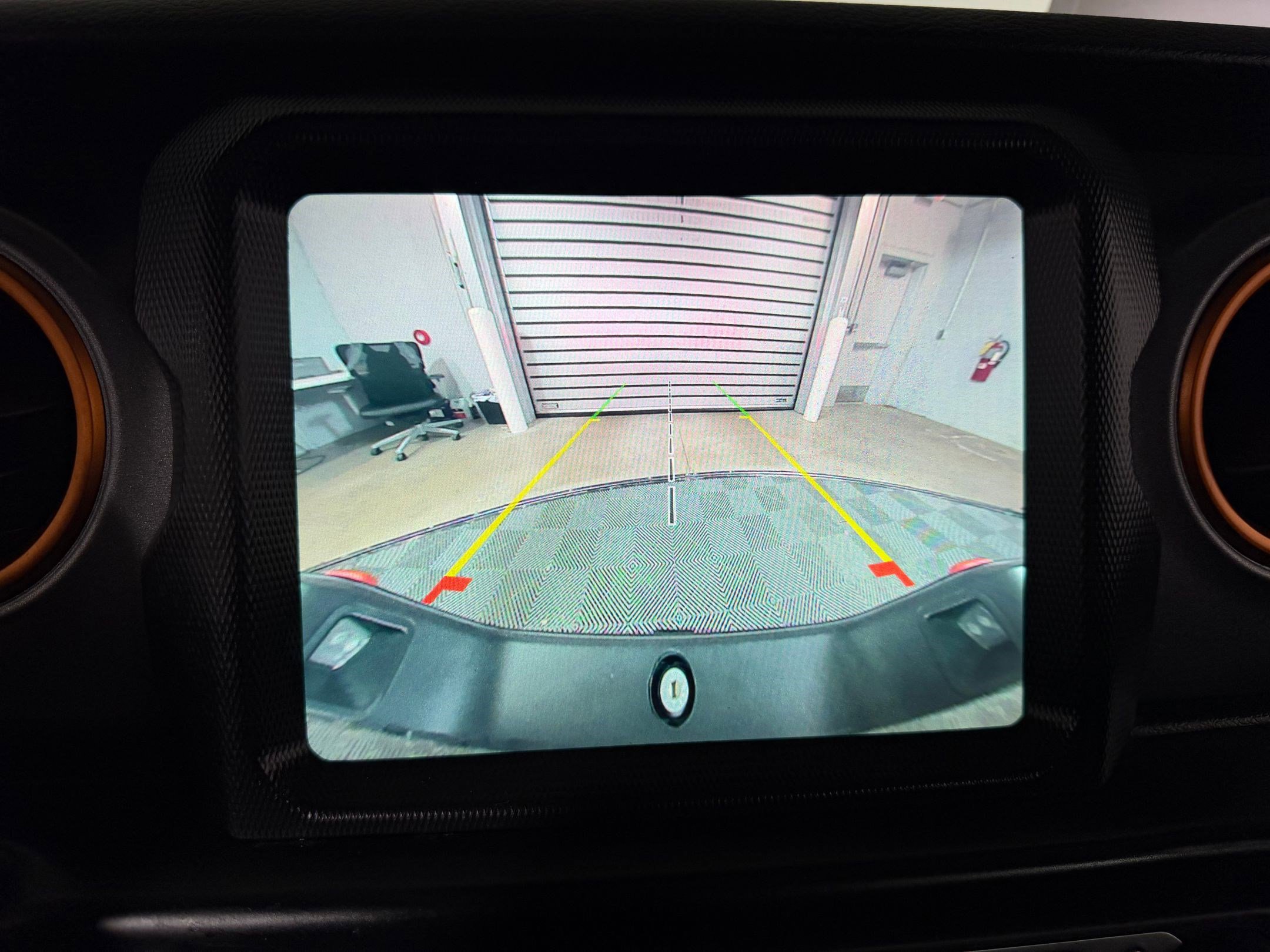 Used 2020 Jeep Gladiator Mojave AWD/4WD image 22