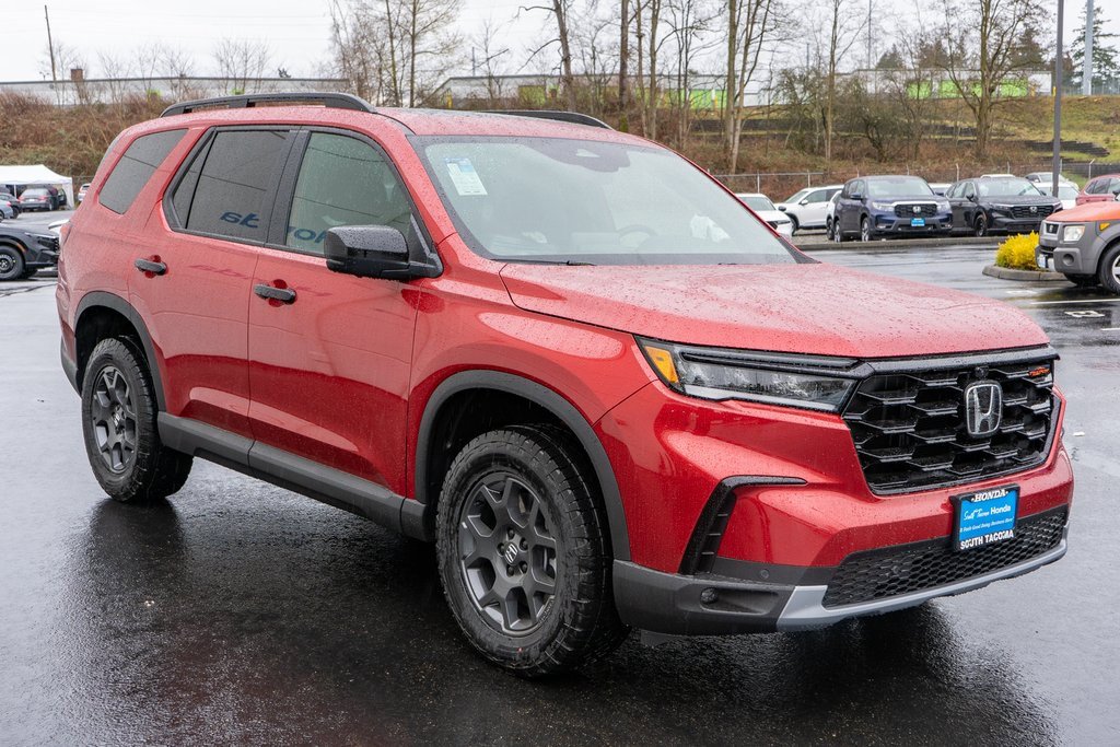 New 2025 Honda Pilot TrailSport image 4