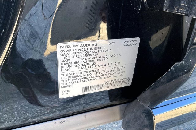 Certified 2024 Audi SQ5 Premium Plus w/ Premium Plus Package AWD/4WD image 35