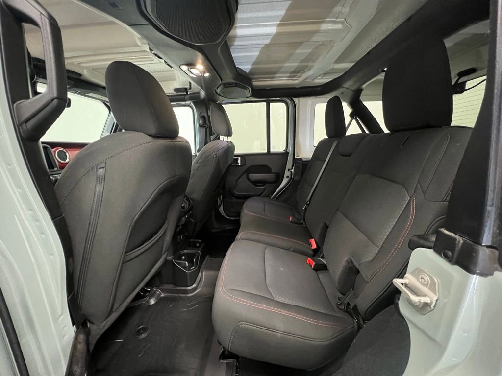 Used 2023 Jeep Wrangler Unlimited Rubicon image 5