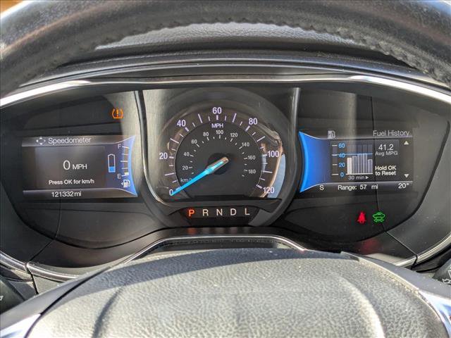 Used 2018 Ford Fusion Titanium FWD image 3