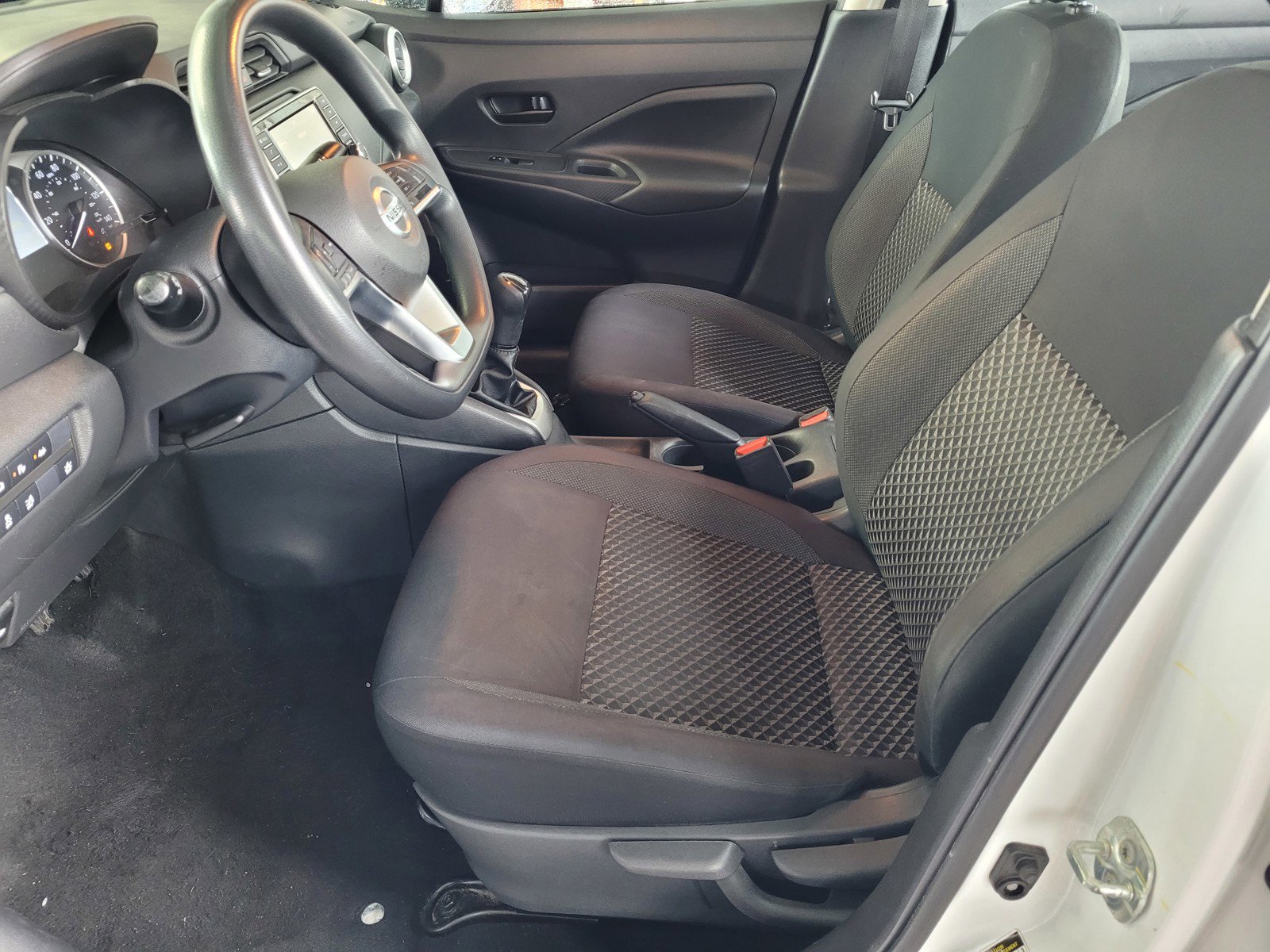 Used 2020 Nissan Versa S image 18