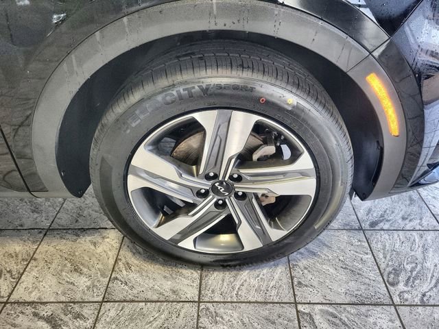 Used 2023 Kia Sorento EX image 10
