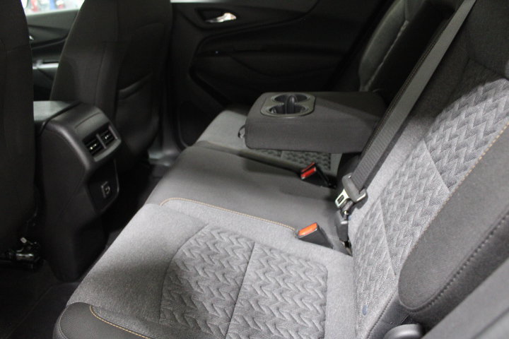 Used 2024 Chevrolet Equinox LT FWD image 50
