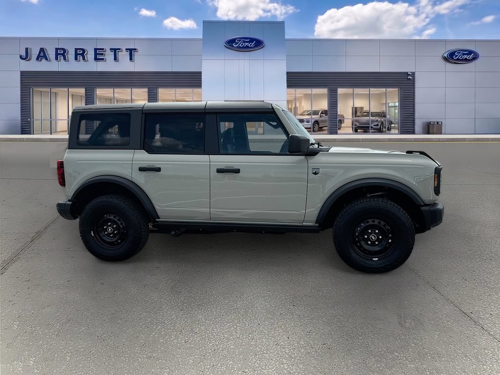 New 2026 Ford Bronco Big Bend w/ Black Diamond Package AWD/4WD image 9