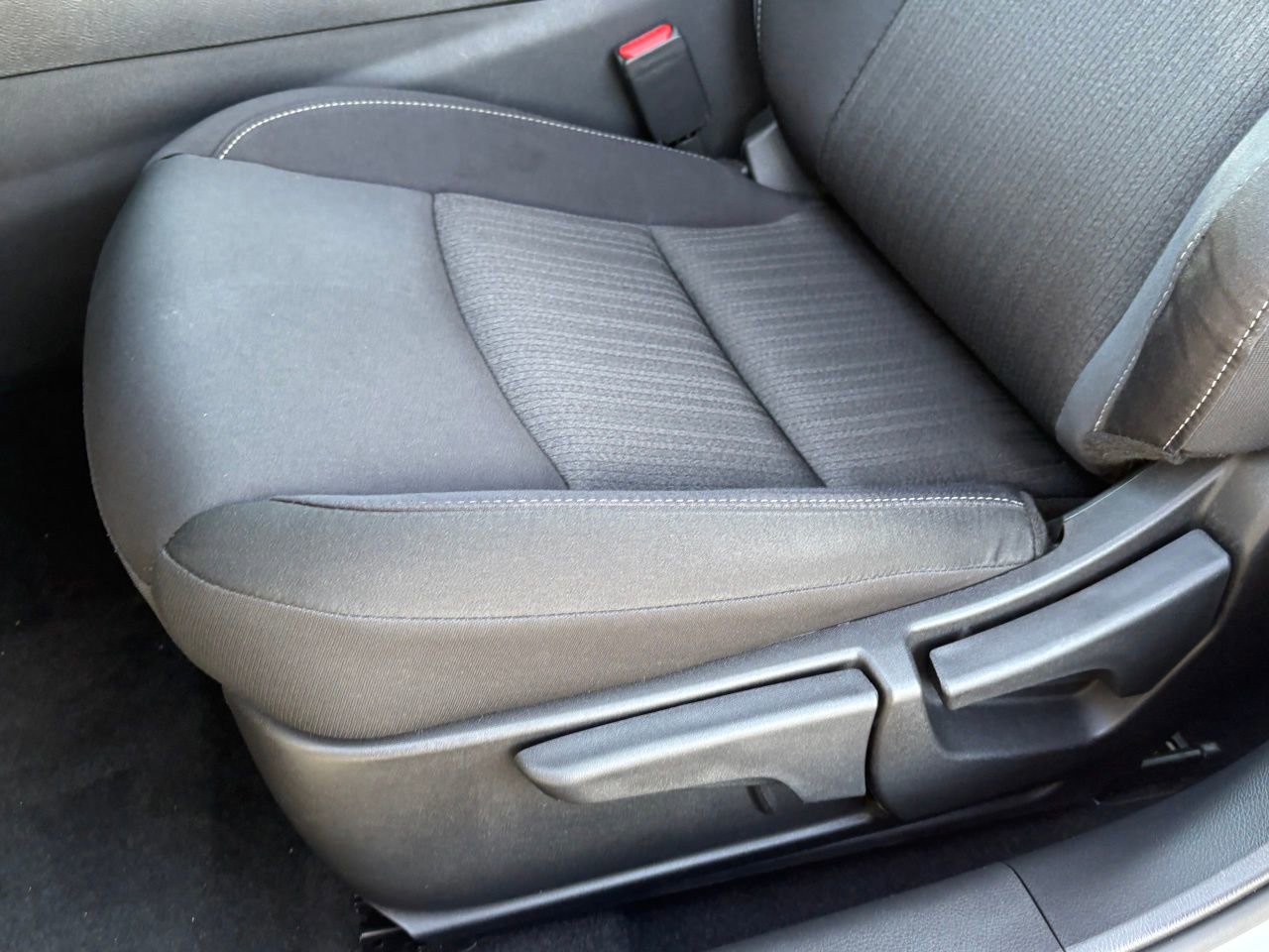 Used 2025 Nissan Altima 2.5 S image 32